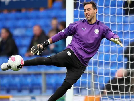 Manchester City: "Estamos encantados con Claudio Bravo"