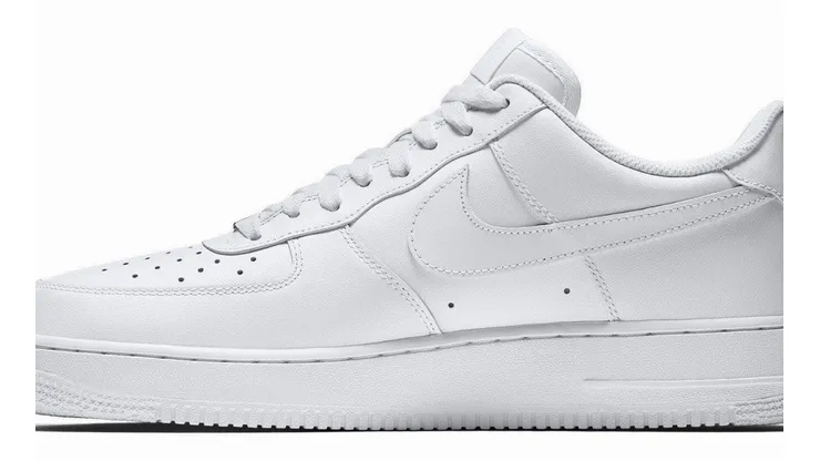 Las Nike Air Force 1 llevan el estandarte de lo clásico.