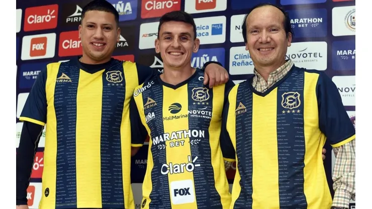 Everton presentó la indumentaria conmemorativa.