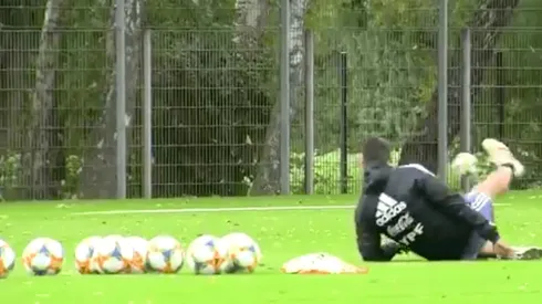 DT de Argentina se las da de crack y termina en el piso