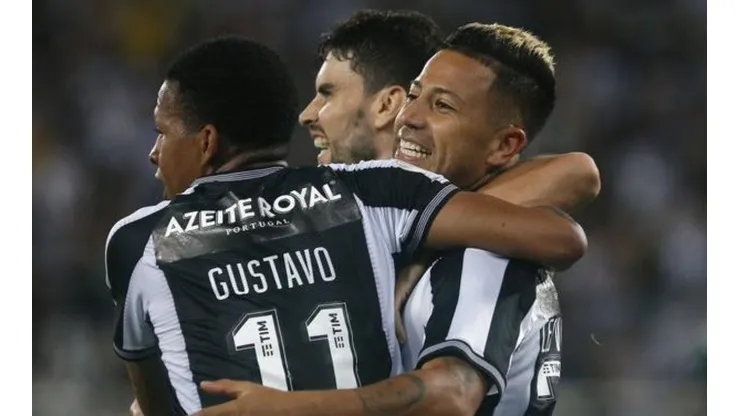 Leo Valencia anota y le entrega la victoria a Botafogo ante Goias