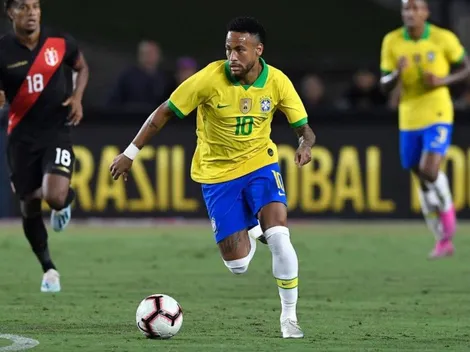 La especial camiseta para Neymar en su partido 100 con Brasil