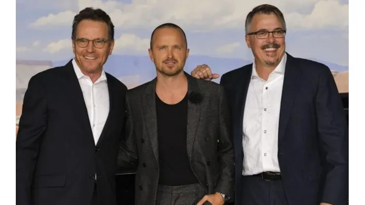 Los protagonistas de la alabada serie y el creador Vince Gilligan.