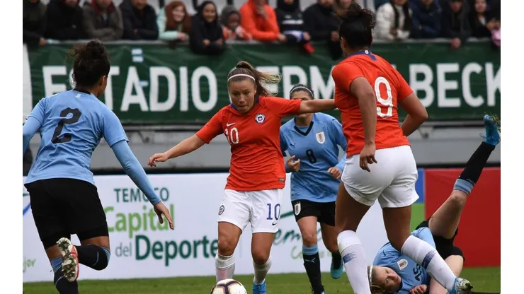La Roja Femenina recibe a Uruguay en Rancagua.