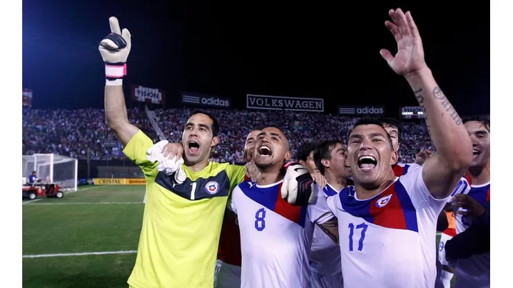 Nico Castillo confía en el reencuentro de Bravo, Medel y Vidal