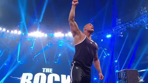 The Rock en casa.