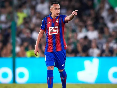 Orellana celebra su regreso a la selección con gol