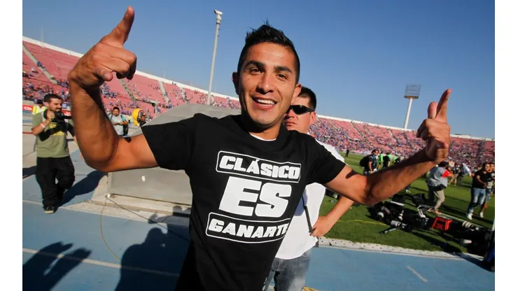 Flores cuando defendía a Colo Colo.