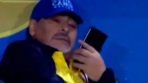 Diego Maradona se contactó con FOX Sports para expresar su desacuerdo con el VAR
