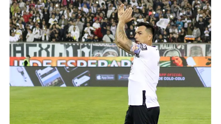 Esteban Paredes está a un gol de romper un récord histórico del fútbol chileno