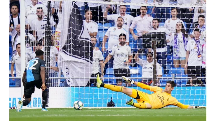 Courtois fue pifiado en el Santiago Bernabéu.