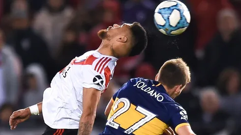 Paulo Díaz no desentonó en el primer clásico hace un mes (0-0)