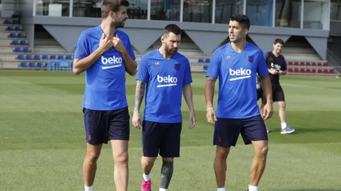 Lionel Messi estuvo entrenando a la par del grupo.