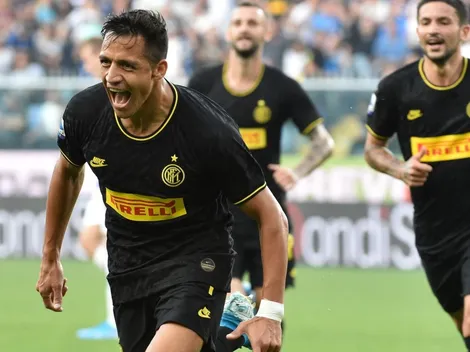 Con CR7: Alexis protagoniza portada tras su actuación ante la Sampdoria