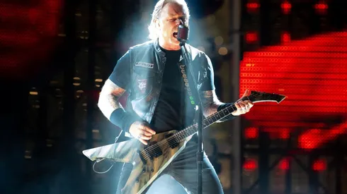 James Hetfield entra a rehabilitación hasta el otro año.