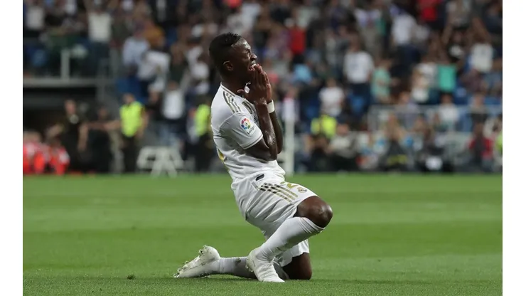 Vinicius rompió en llanto tras anotar su gol.