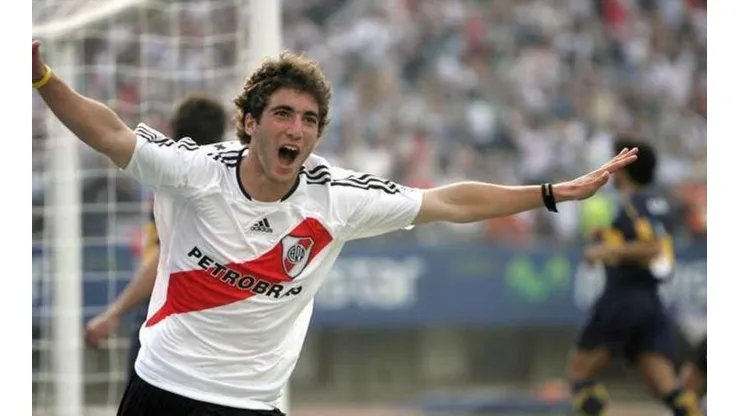 ¿El Pipa Higuaín a River Plate?