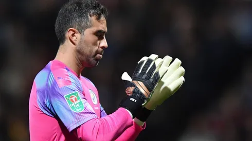 Bravo ante el Preston North End.