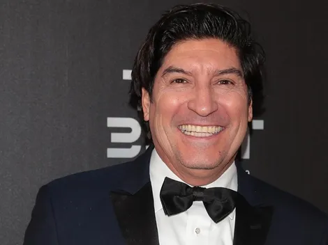 Zamorano disfruta en su llegada a la gala del The Best de FIFA