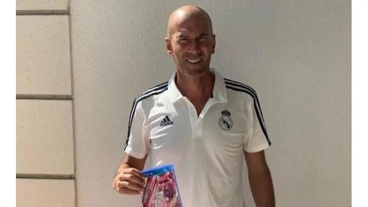 Zidane recibe su copia exclusiva de FIFA 20 a un día del lanzamiento