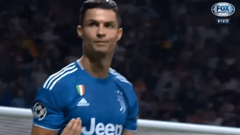 Cristiano y el gestito para la tribuna.