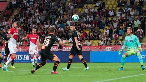 Menos competencia para Maripán: anuncian la suspensión de la Copa de la Liga en Francia