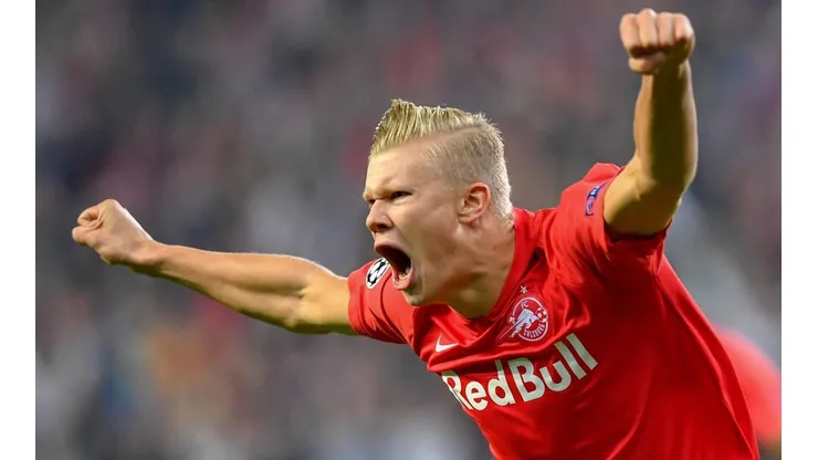 ¡Goleada del Salzburgo! Erling Haland debuta en Champions anotando tres goles en un tiempo