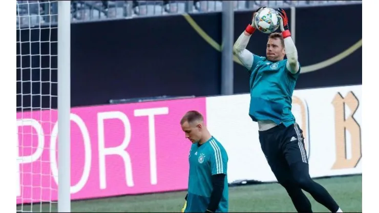 Lehmann le presta ropa a Neuer por polémica con Ter Stegen: "Estando los dos al 100%, Manuel es mejor"