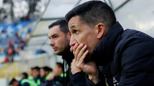 Gustavo Díaz deja a Everton cerca de la zona de descenso.