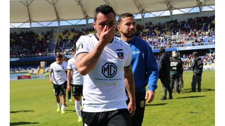 Esteban Paredes deja el Ester Roa con bronca.