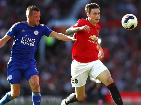 Manchester United derrota al Leicester City con un penal