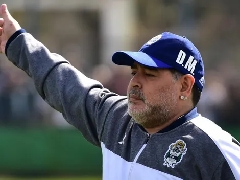 Racing vence a Gimnasia y le amarga el debut a Diego Maradona