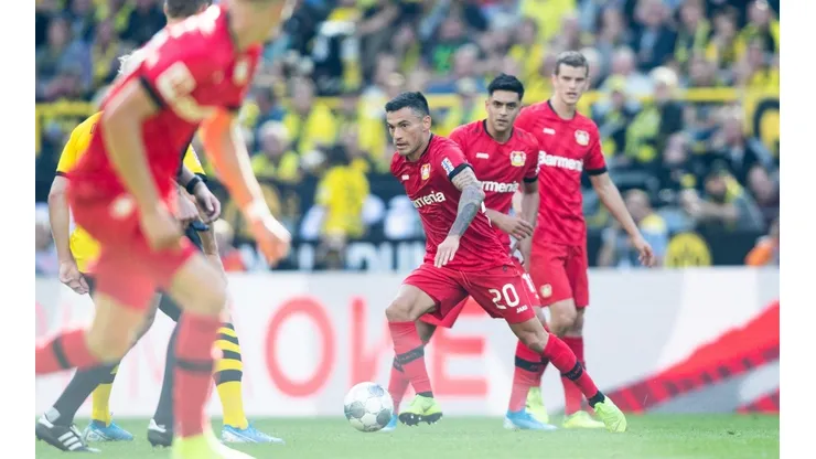 Charles contra el Dortmund.