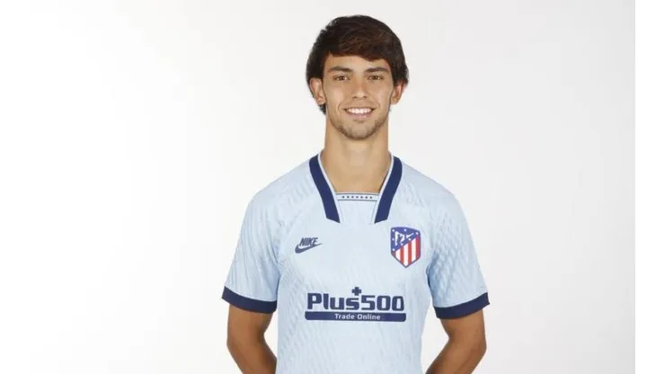 Joao Félix fue uno de los modelos de la nueva camiseta.