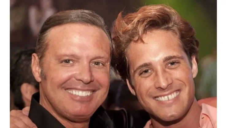 Diego Boneta con Luis Miguel. ¿Seguirá interpretándolo?