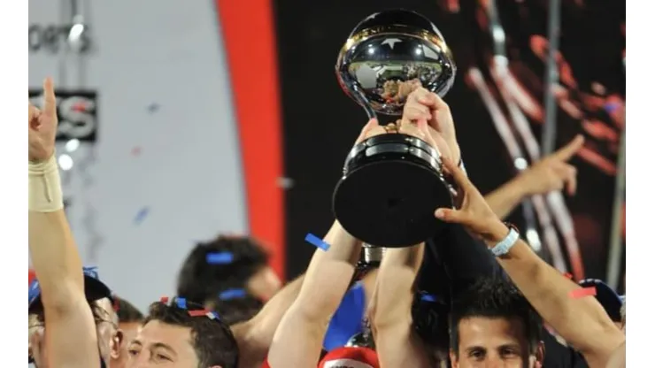 Claudio Borghi sorprende: Prefiere la Sudamericana a la Libertadores