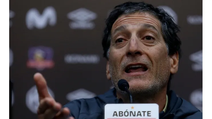 Mario Salas en conferencia de prensa.