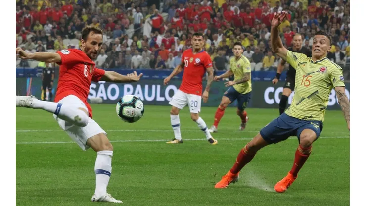 Chile y Colombia en la Copa América de Brasil.