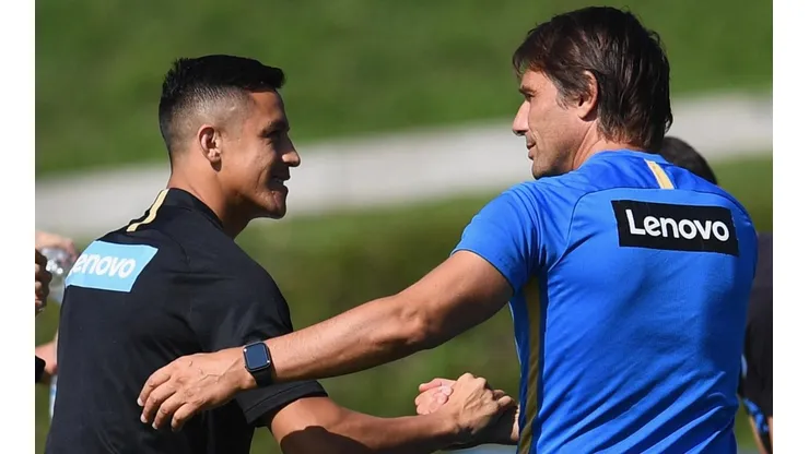 Antonio Conte puso toda su confianza en Alexis Sánchez