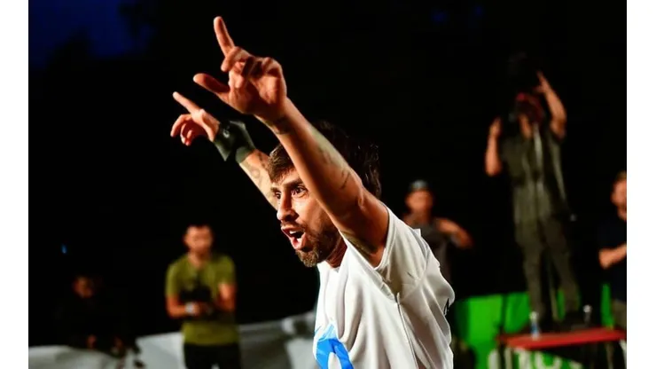 Jorge Valdivia, junto a Magic Games, tendrá su fonda futbolera en el Cerro San Cristóbal