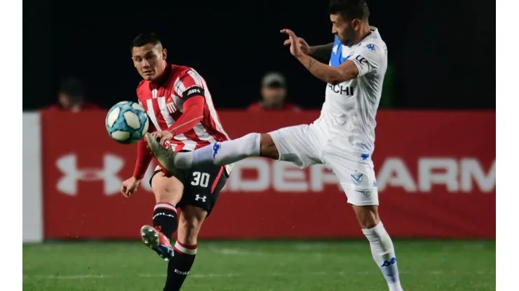 Gonzalo Jara y Juan Fuentes asoman como titulares para visita de Estudiantes a Boca Juniors