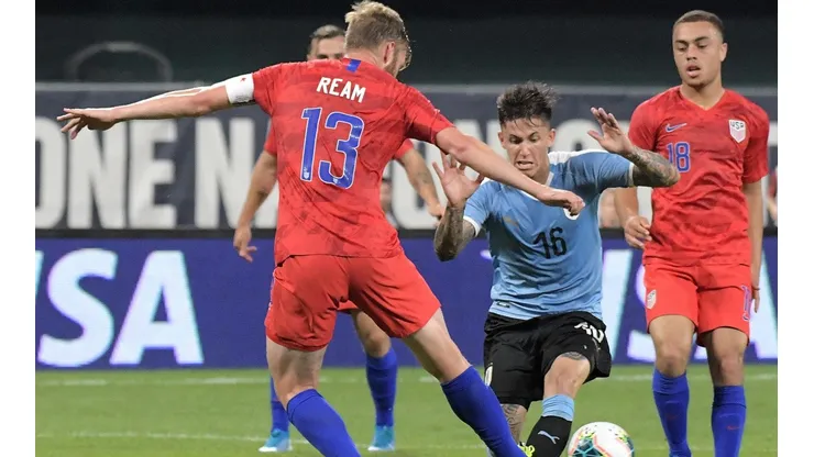 EE.UU. y Uruguay firmaron un empate.