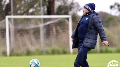 Maradona dirigió su primer entrenamiento en Gimnasia.