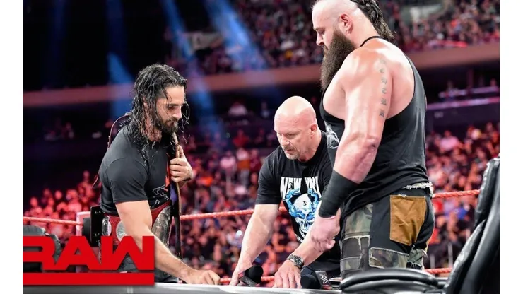 Stone Cold le hace tremenda paralizadora a AJ Styles y celebra con cervezas en RAW