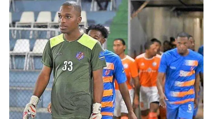 Jarzinho Pieter, arquero de la selección de Curazao, fallece en hotel de concentración del equipo