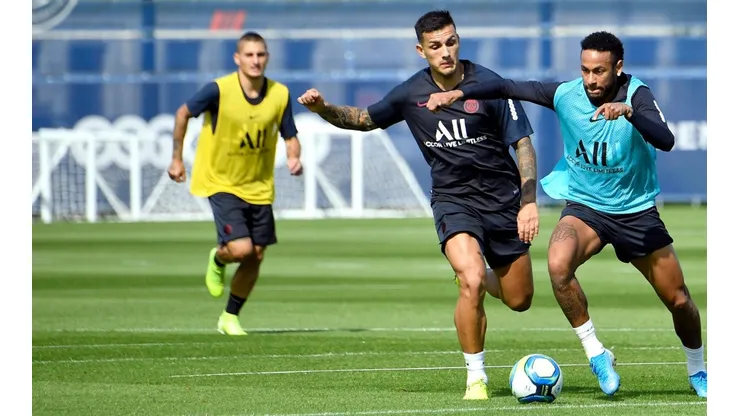 Neymar sigue en la cuerda floja del PSG.