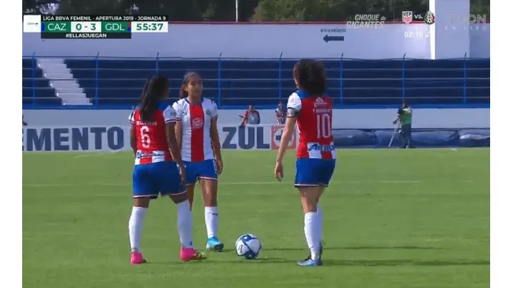 Las jugadoras de Chivas de Guadalajara fueron buenas actrices.
