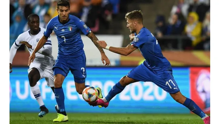 Italia consiguió un trabajado triunfo ante Finlandia para mantenerse en la cima del Grupo J