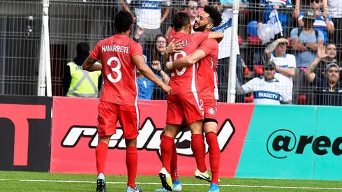 Calera tiene un pie en semis