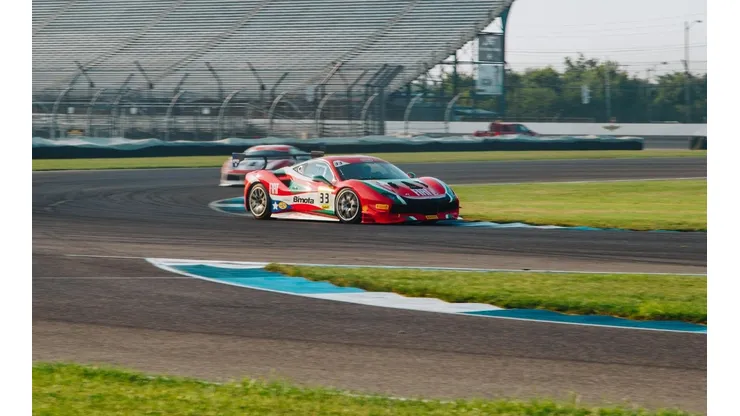 Hites tuvo un sábado ganador en la Ferrari Challenge